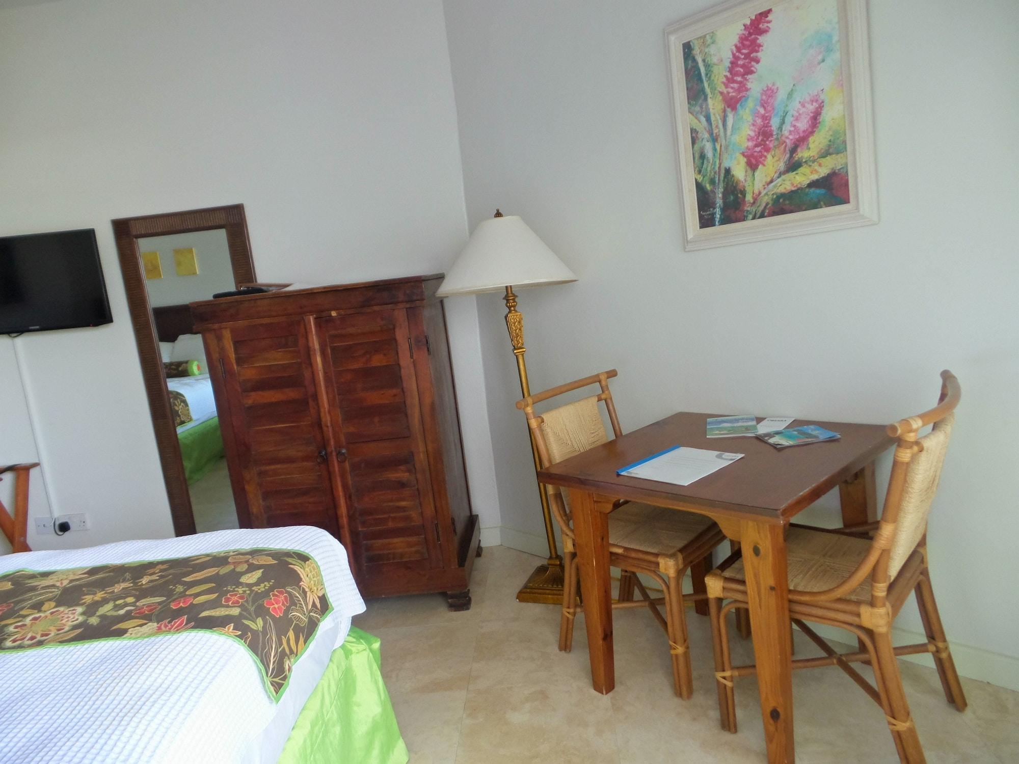 Coyaba Beach Resort St. George's Zewnętrze zdjęcie