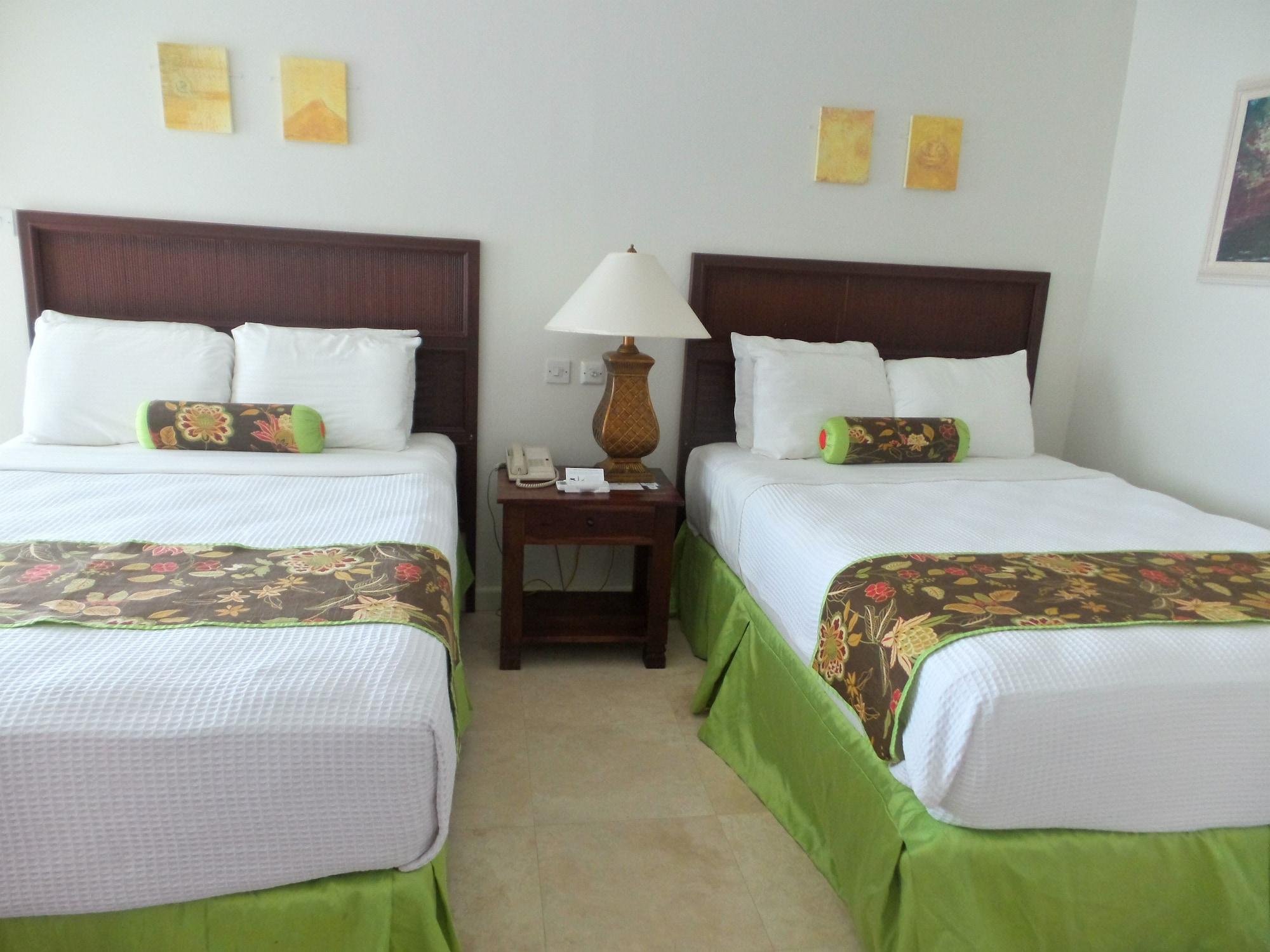 Coyaba Beach Resort St. George's Zewnętrze zdjęcie